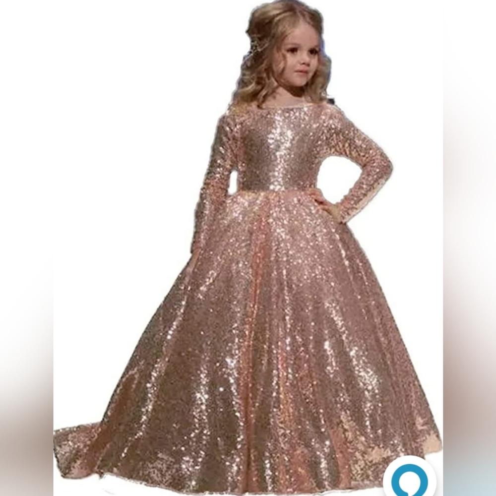 Rose gold Halloween 👗